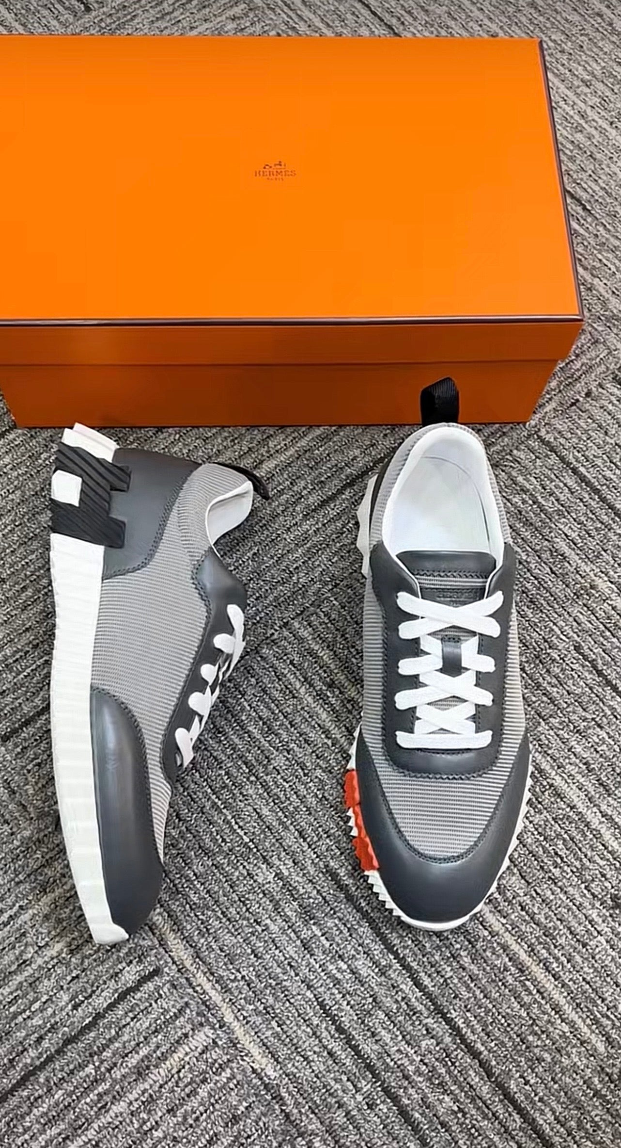 H Schuhe