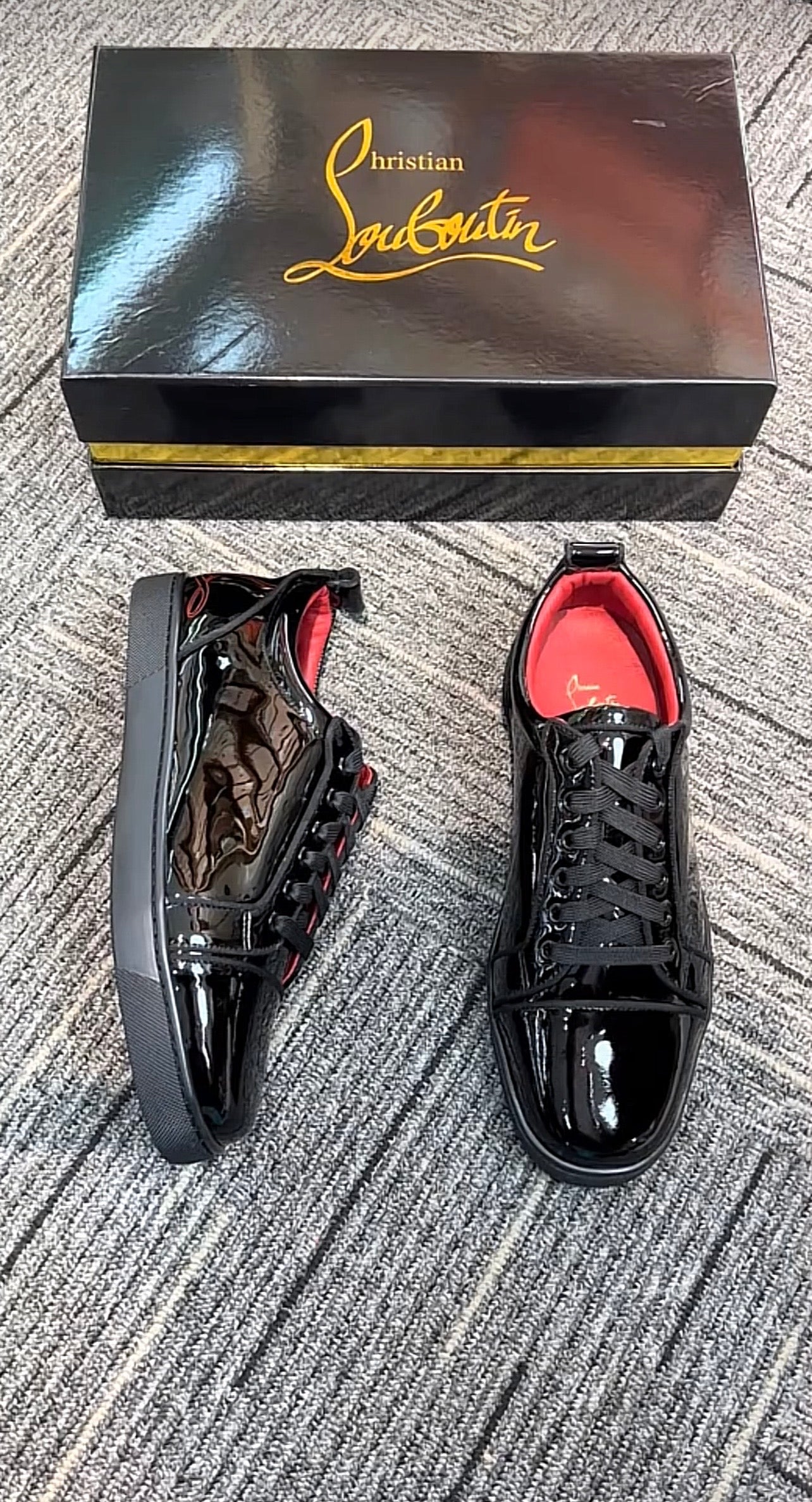 Lobatón Schuhe ￼